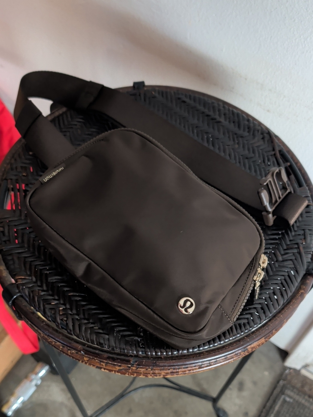 Lululemon Everywhere Belt Bag 1L Brown